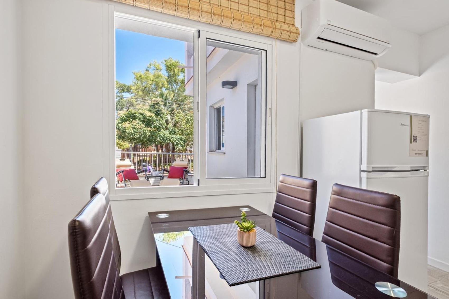 Apartamento En La Playa Con Terraza Málaga Exterior foto